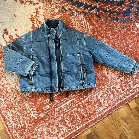 American Eagle Quilted Denim Jacket - Picture 2 of 6